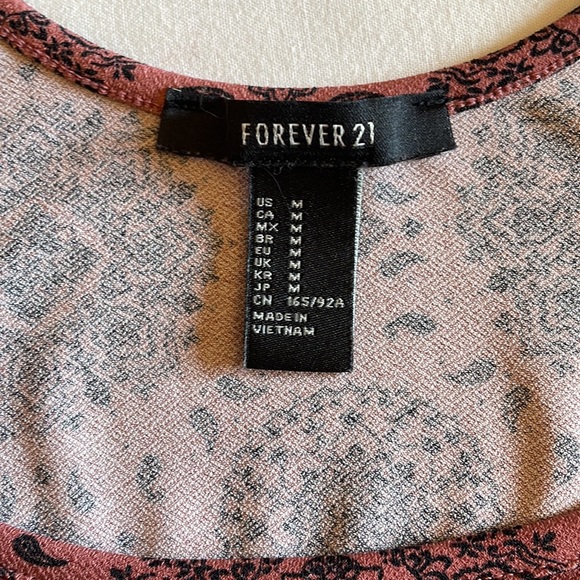 Muted Pink. Forever 21. Size Medium. - Picture 4 of 4